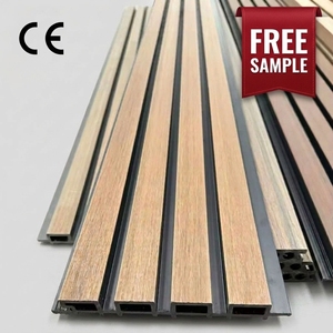 Revêtement mural <span class=keywords><strong>extérieur</strong></span> design moderne en WPC, <span class=keywords><strong>panneau</strong></span> mural en <span class=keywords><strong>bois</strong></span>, <span class=keywords><strong>panneau</strong></span> de bardage cannelé co-extrudé <span class=keywords><strong>pour</strong></span> usage domestique et hôtelier - Product Image 1