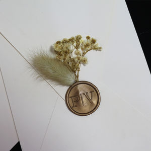 Elegante carta di invito in acrilico trasparente con foglio d'oro personalizzato con sigillo di cera e fiori secchi per <span class=keywords><strong>matrimonio</strong></span> e festa di compleanno - Product Image 4