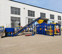 Machine à fabriquer des blocs Qt4 24 semi-automatique pour la production de briques creuses en béton et de briques de ciment emboîtables