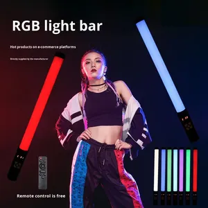 Bâton lumineux RVB multi-niveaux réglable pour TikTok, ambiance, portable, <span class=keywords><strong>color</strong></span>é, scène nocturne, portrait, diffusion en direct en intérieur - Product Image 4