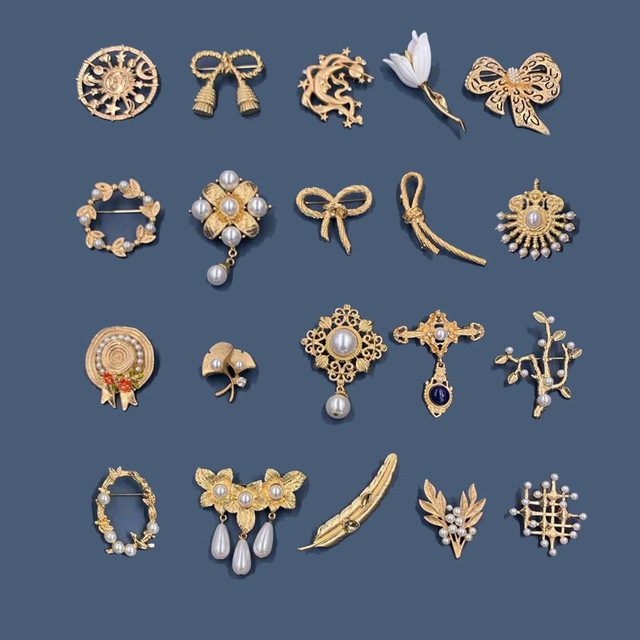 Metal Jewelry Vintage Brooch Series Gold Plated Baroque Star Moon Bow Tulip Ginkgo Crystal Brooches
