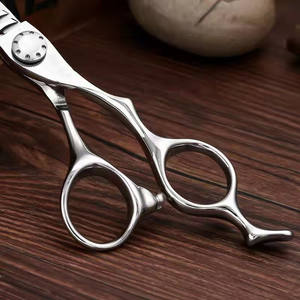 กรรไกรตัดผมทรงปอมปาดัวร์ HJ สำหรับผู้ชาย ขนาด 6 นิ้ว กรรไกรซอยผม สแตนเลส SUS440C สำหรับคนถนัดขวา อุปกรณ์จัดแต่งทรงผม - Product Image 2