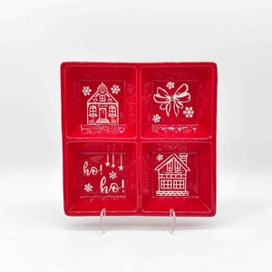 Plat à beurre en céramique rouge de Noël avec couvercle en bambou, motif <span class=keywords><strong>maison</strong></span> de <span class=keywords><strong>pain</strong></span> <span class=keywords><strong>d</strong></span>'<span class=keywords><strong>épices</strong></span> festif pour la <span class=keywords><strong>d</strong></span>écoration de table de Noël - Product Image 4