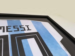 Chất lượng cao tùy chỉnh lớn màu đen <span class=keywords><strong>Acrylic</strong></span> Jersey khung hiển thị trường hợp Wall Mount Tủ bóng đá t Áo sơ mi hiển thị khung - Product Image 6