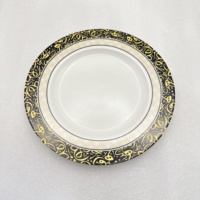 Ensemble d'assiettes en céramique à motifs islamiques noir et or, assiettes rondes de luxe pour l'Aïd, le Ramadan, la décoration de la maison et les cadeaux
