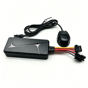 Rastreador de Vehículos 4G con Conexión de 8 Cables, GPS para Autos, Rastreador Satelital, Adecuado para Gestión de Flotas - Product Image 2