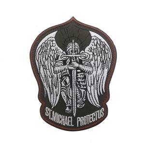 <span class=keywords><strong>ST</strong></span> <span class=keywords><strong>MICHAEL</strong></span> PROTECTUSカスタマイズ可能な戦術バッジ刺繍スパンコールキャンバスレスインフックループパッチ帽子ホーム用 - Product Image 3
