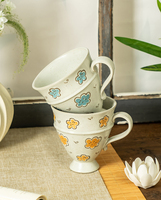 Vente en gros de tasses à café en céramique médiévale vintage, gobelets en poterie rustique sur pied