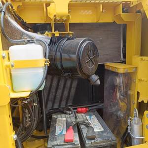 Excavadora de cadenas mini Komatsu PC130 japonesa usada, año 2016, cucharón de 0.6M, 13 toneladas, 75 kW de potencia, motor de diseño original probado e inspeccionado. - Product Image 6