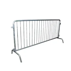 Pedestrian Temporary crowd control barriers Portable metallic fence roadway safety barricade in Outdoor