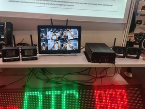 Système de caméra de recul sans fil 4CH avec écran 7 pouces, kit de moniteur de sécurité pour <span class=keywords><strong>voiture</strong></span>, <span class=keywords><strong>image</strong></span> CCD/ADH pour MDVR, bus, camion, camping-car, <span class=keywords><strong>remorque</strong></span> - Product Image 6