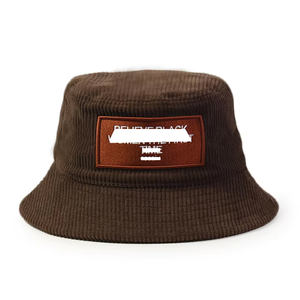 Chapeau <span class=keywords><strong>de</strong></span> pêcheur d'hiver décontracté en peluche Petit dôme en velours côtelé rouge personnalisé pour hommes et femmes Voyage quotidien Chapeau en <span class=keywords><strong>filet</strong></span> chaud - Product Image 6