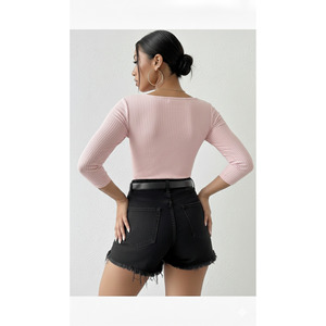 Haut en tricot côtelé rose poudré à manches longues et col carré pour femme, coupe régulière, tissu doux - Product Image 6