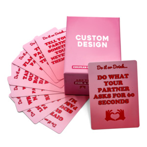 Impression de haute qualité fête personnalisée jouant <span class=keywords><strong>en</strong></span> famille adultes vous buvant rire vous buvez <span class=keywords><strong>Couple</strong></span> jeu de cartes avec boîte - Product Image 3