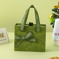 Boîte à cosmétiques portable de style mode personnalisée par le fabricant, boîte à tiroirs pour rouge à lèvres et parfum, boîte cadeau avec poignées