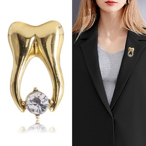 Nuevo broche <span class=keywords><strong>de</strong></span> <span class=keywords><strong>dientes</strong></span> Retro <span class=keywords><strong>de</strong></span> aleación personalizado europeo y americano <span class=keywords><strong>de</strong></span> Yunlv, alfileres <span class=keywords><strong>de</strong></span> serie médica <span class=keywords><strong>de</strong></span> moda, acce <span class=keywords><strong>de</strong></span> ropa - Product Image 3