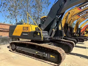 Excavatrice d'occasion Volvo EC210D d'origine, puissante, faible nombre d'heures de fonctionnement, en bon état. - Product Image 6