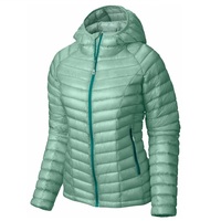Dernier design de veste en duvet super légère de haute qualité avec capuche pour femmes