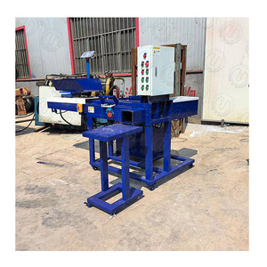 Empacadora de embolsado horizontal automática personalizada para limpiaparabrisas Motor de material de embalaje de plástico como componente central - Product Image 1