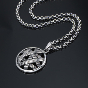 Collar con colgante de atrapasueños geométrico de acero inoxidable para hombre SP673 - Product Image 2
