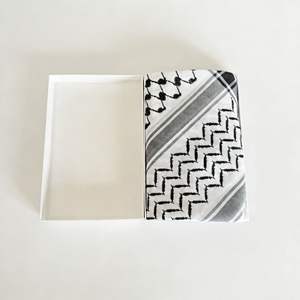 Bufanda de Lujo para Hombre, Diseño a Cuadros Negros con Rayas Bordadas, Shemagh Yemení, Yashmagh, Keffiyeh, Turbante Masculino, 120 x 120 cm - Product Image 6