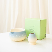Astief Ensemble de bol à thé Chawan en céramique artisanale à dégradé de couleurs et support pour fouet à matcha avec bec verseur