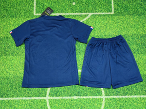 Tenue de football personnalisée pour enfants – Uniforme d'équipe de football universitaire avec nom imprimable et marque d'équipe de classe - Product Image 1