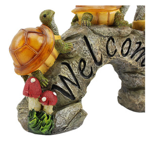 Figura de Tortuga de Resina Personalizada Weivista en Tronco de Árbol con Luces Solares, Decoración de <span class=keywords><strong>Jardín</strong></span> Exterior Hecha a Mano y Pintada a Mano - Product Image 3