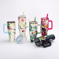 Gobelet isotherme à double paroi en acier inoxydable 40oz grande capacité avec poignée et paille, personnalisable avec logo, portable pour voyage et extérieur