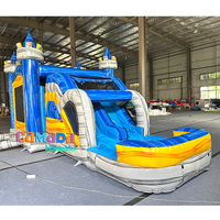 Nouveau design Château gonflable d'extérieur pour fêtes, avec zone de saut, toboggan et piscine à eau, en promotion