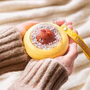 Mini Calentador Portátil con Luz Nocturna LED en Forma de OVNI, Recargable por USB, con Fuente de Alimentación de Larga Duración, Diseño Divertido y Alegre, 2025 - Product Image 3