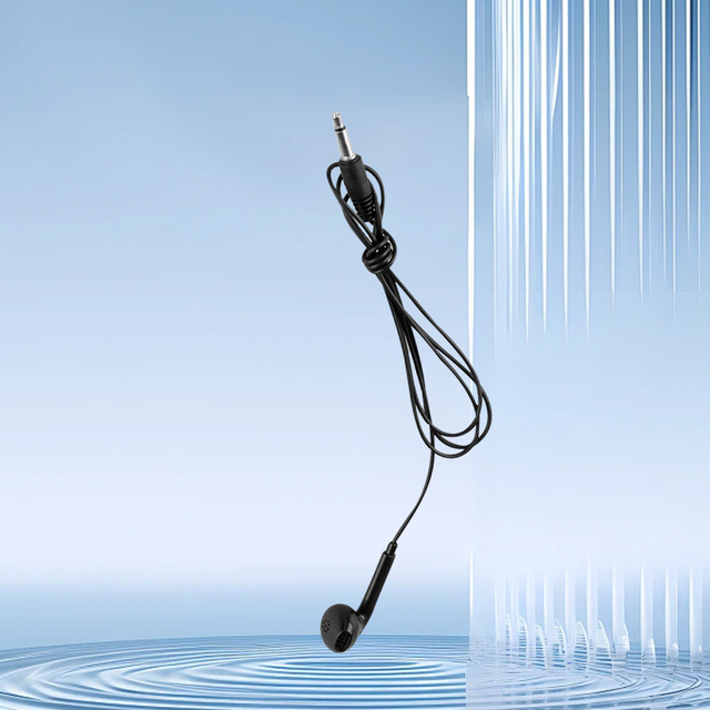 High Quality 3.5mm Single Ear Earbuds Disposable in Ear Wired Mono Earbud Disposable Mono Headphones Earphones