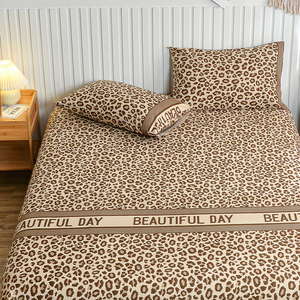 Linge <span class=keywords><strong>de</strong></span> <span class=keywords><strong>lit</strong></span> en tissu microfibre lavable en machine 4 pièces par ensemble <span class=keywords><strong>de</strong></span> draps 85GSM - Product Image 2