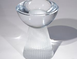 Tabouret en résine époxy transparente de designer, art personnalisé, cristal, échantillon de pièce, salon, acrylique, cristal de titane - Product Image 3