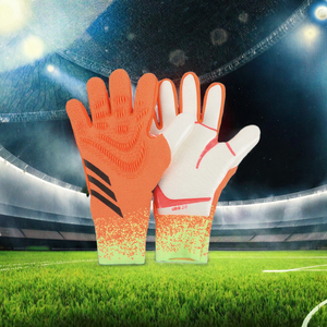 Guantes de Portero Profesionales Ligeros de Fútbol, Palma de PU con Agarre Premium Antideslizante, Cierre de Velcro, Protección para Dedos y Pulgares - Product Image 2