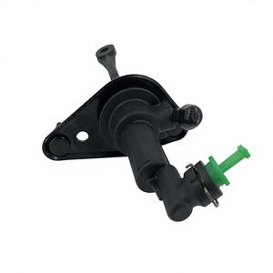 Cylindre maître d'embrayage et cylindre maître de frein en parfait état, compatibles avec KIA RIO III (UB) 41610-1R900 pour réparation - Product Image 2