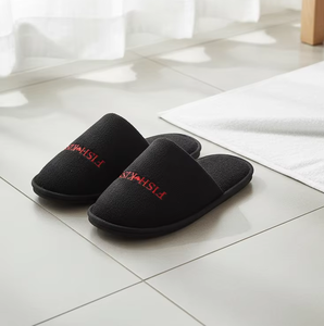 Langlebig Komfortabel Einweg Hotel <span class=keywords><strong>Slipper</strong></span> Benutzer definiertes Logo EVA Sohle Anti Slip Schwarze Hausschuhe für Home Travel <span class=keywords><strong>Spa</strong></span> - Product Image 1