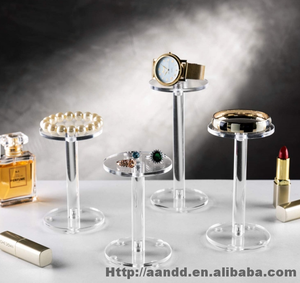 Présentoir en acrylique transparent rond pour bijoux et montres - Product Image 5