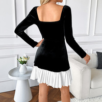 Robe de soirée élégante en velours noir et blanc contrastant, col cœur, style classique français, pour banquets, inspirée des tendances européennes et américaines.