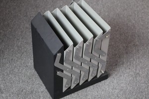 Soporte de metal para folletos A4, estante de literatura plegable portátil para revistas de ferias, soporte de catálogo - Product Image 5