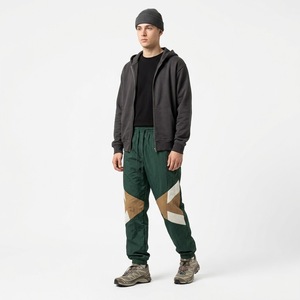 Pantalones Deportivos Casuales Ligeros y Resistentes al Viento, Pantalones Deportivos Transpirables para Hombre, Fabricante de Ropa Deportiva de Invierno - Product Image 4
