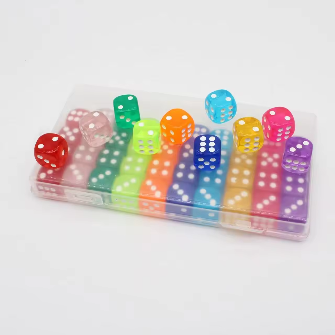 Dés multicolores