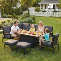 Ensemble de canapés de jardin modernes et durables J&M pour l'extérieur, toutes saisons, avec repose-pieds, imperméable et ignifuge, idéal pour hôtels, parcs, entrepôts et salons.
