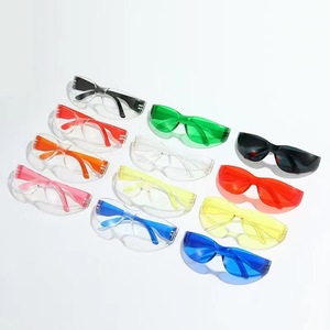 Lunettes de sécurité industrielles anti-vent pour l'extérieur, idéales pour le cyclisme, la conduite, le ski et la randonnée - Product Image 2