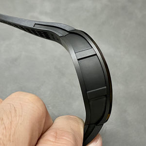 นาฬิกาข้อมือหรูระดับท็อป ระบบจักรกล กันน้ำ ผลิตจากโรงงานชั้นนำ ระบบตูร์บิญอง ตัวเรือนไทเทเนียม โครงสร้างเปลือย - Product Image 3