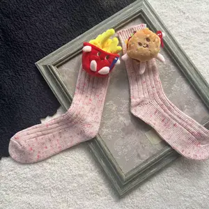 Botu 2024 kadın Burger 3D peluş bebek çorap sonbahar ve kış kore burger karikatür erkek çorap Burger kızartması 3D peluş çorap
