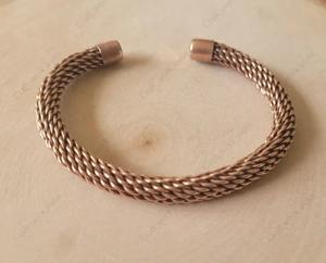 Pulsera de Cobre Trenzado Hecha a Mano, Tamaño Personalizado, Ideal para Fiestas y Uso Diario, Disponible a Buen Precio - Product Image 3
