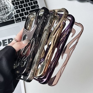 Coque de téléphone portable 3D en TPU électroplaqué motif flamme pour iPhone 11 12 13 14 15 16 17 Pro Max, avec perforations pour dissipation thermique - Product Image 3