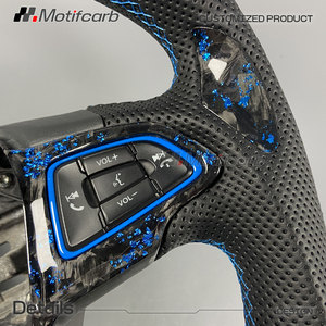 Volant en fibre de carbone forgé bleu personnalisé avec écran LED intelligent pour Ford Focus MK3 ST RS ST-Line 2015-2018 - Product Image 4