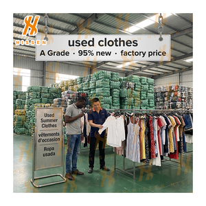 Ballots de vêtements d'occasion Royaume-Uni : Shorts cargo, T-shirts pour hommes, Friperie Premier Choix, Vente en gros à bas <span class=keywords><strong>prix</strong></span> - Product Image 1